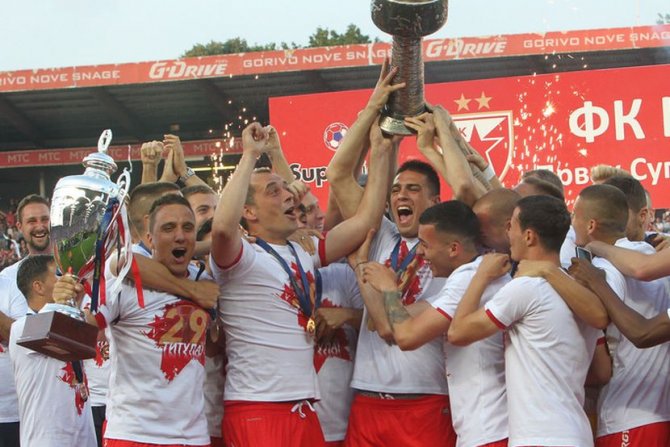 FK Crvena zvezda, titula, prvak, šampion, pehar, Vujadin Savić, Nenad Milijaš