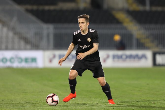 Miladin Stevanović Miladin Stevanović