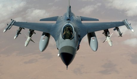 avion F16 F-16