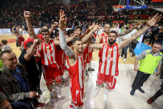 Košarkaši Crvene zvezde