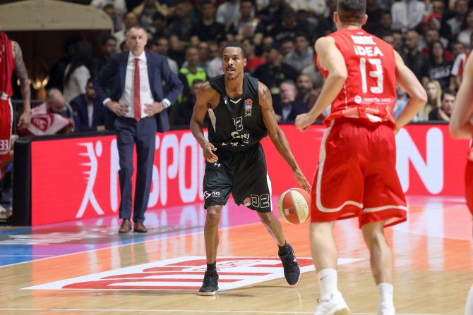 Aleksander Renfro Aleksander Renfro