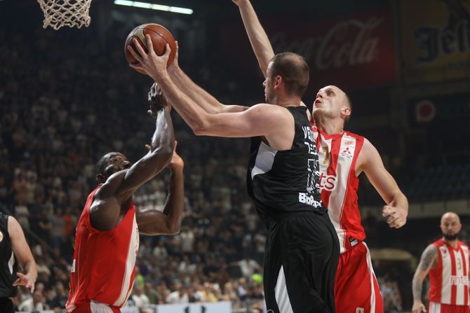 KK Crvena Zvezda, KK Partizan