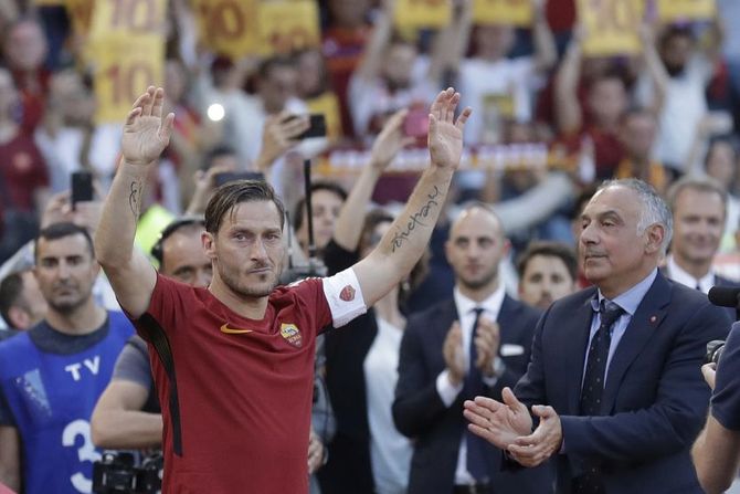 Italy Roma Totti Leaves