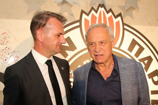 Koktel KK Partizan, Ostoja Mijailović, Milorad Vučelić Koktel KK Partizan, Ostoja Mijailović, Milorad Vučelić