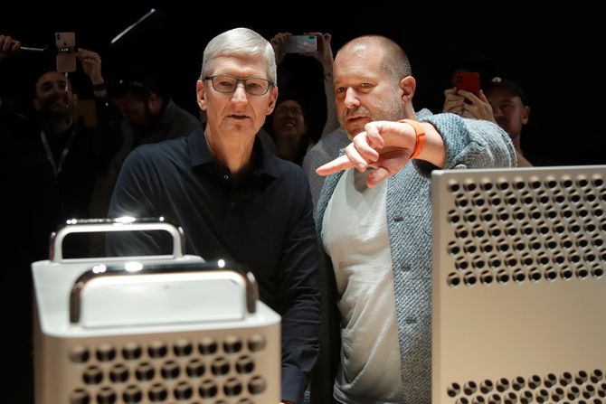 Jonathan Jony Ive, Apple, dizajner