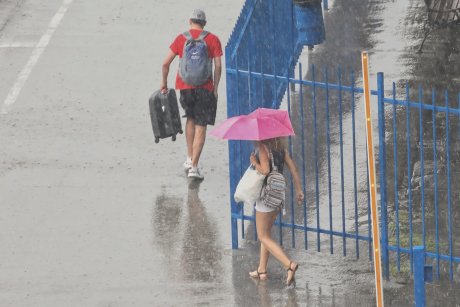 Novi Sad, nevreme, kiša, pljusak Novi Sad, nevreme, kiša, pljusak