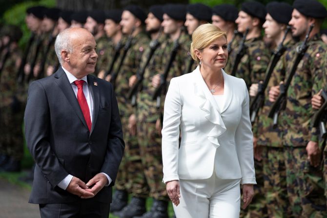 Kolinda Grabar Kitarović, švajcarska, hrvatska