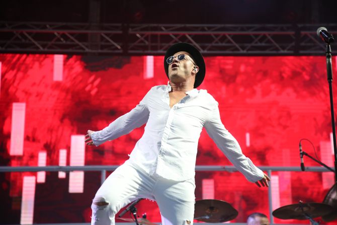 Festival Ulaz, Sale Tropiko Bend