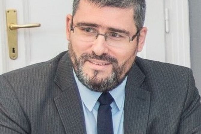 Nemanja Starović