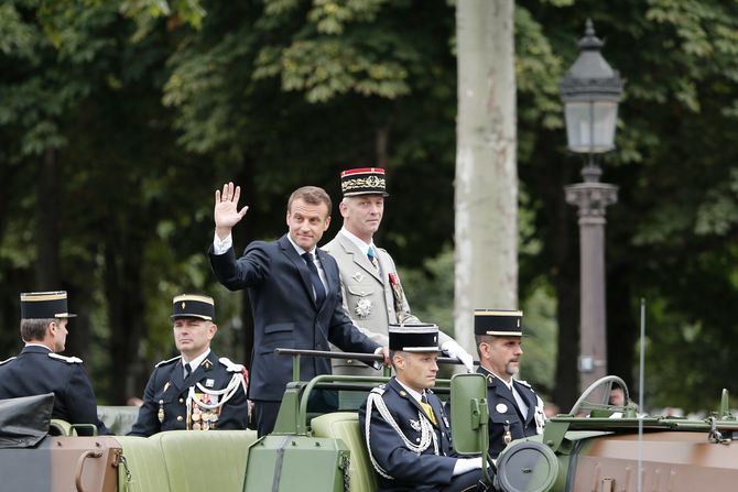 francuska, vojna parada, pad bastilje