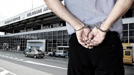 Aerodrom Nikola Tesla, uhapsen