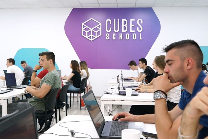 Cubes school