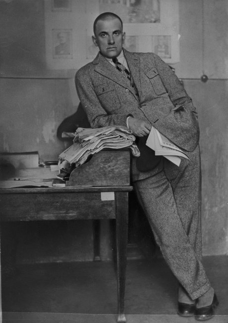 Vladimir Mayakovsky, Vladimir Majakovski Vladimir Mayakovsky, Vladimir Majakovski