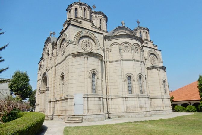 Crkva Svete Trojice, Leskovac