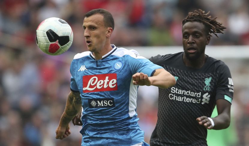 Igrao za Liverpul, Milan, predstavljao Belgiju na velikoj sc