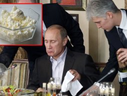 Vladimir Putin jede doručak