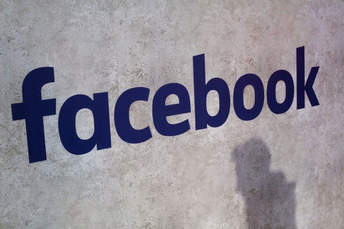 Tech Giants-Antitrust Scrutiny Tech Giants-Antitrust Scrutiny