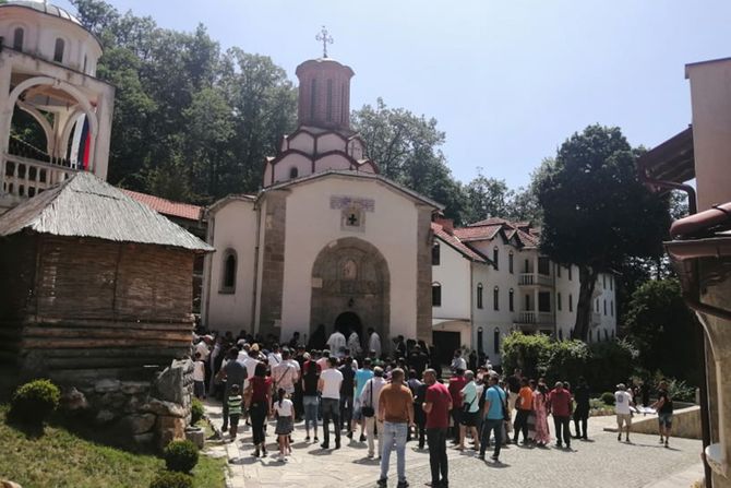 Manastir Draganac na Kosovu i Metohiji KIM