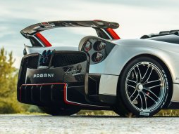 Pagani Huayra Roadster BC