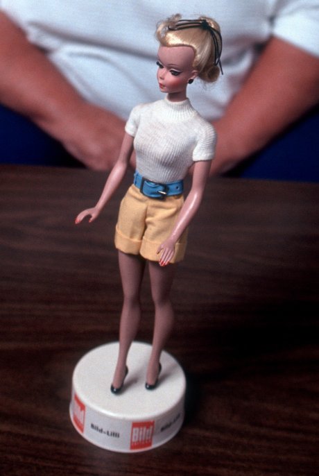 Nemacka lutka LIli Nemacka lutka LIli