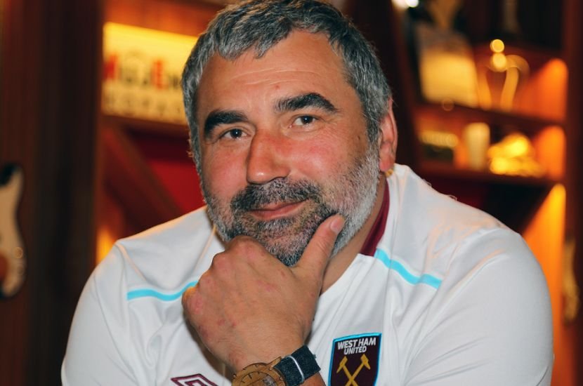 Miki Djuricic Miki Djuricic