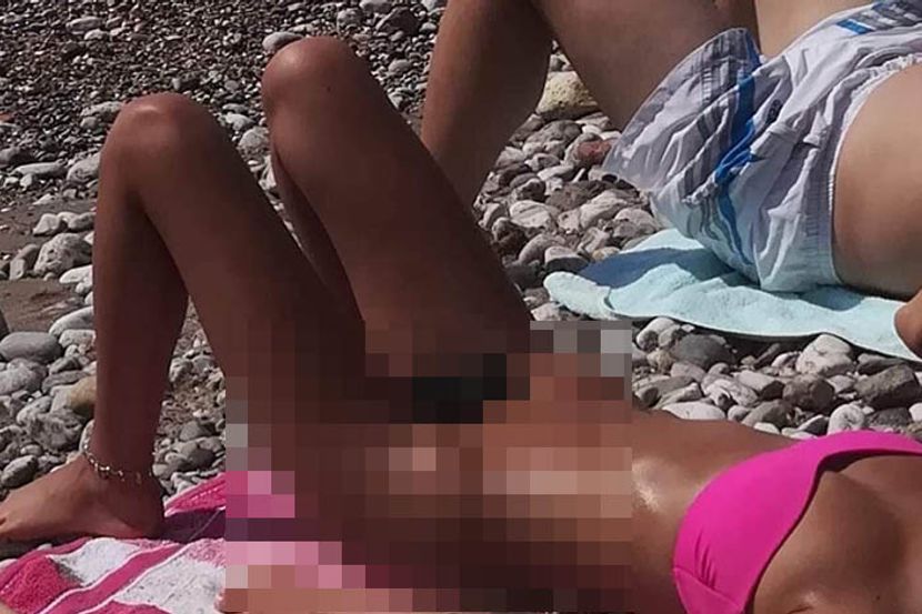 Na slike devojke plazi Najlepše devojke