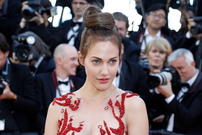 Merjem Uzerli Merjem Uzerli