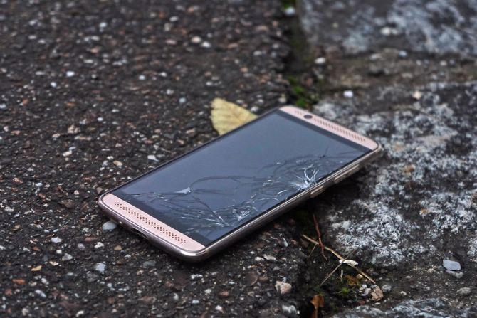 Telefon, Displej, Ekran Telefon, Displej, Ekran