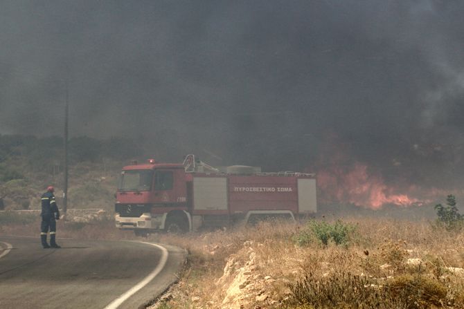 Elafonisos Grčka ostrvo požar