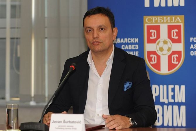 Jovan Surbatovic, fudbalski tereni