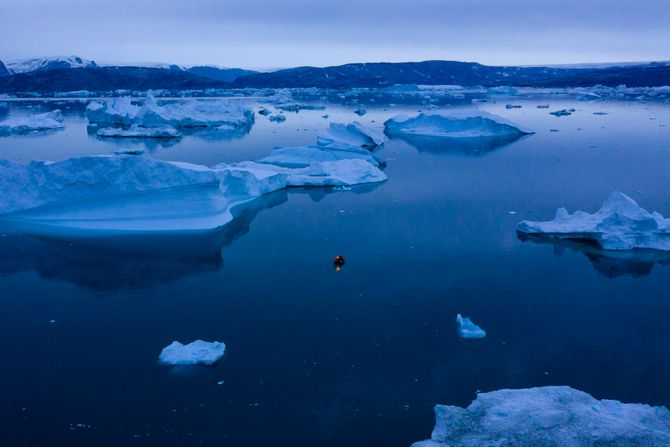 Greenland, Grenland