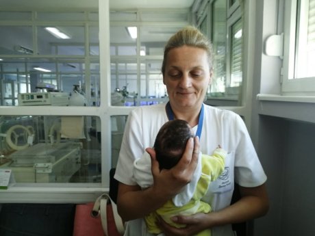 Ostavljena beba u porodilištu, Vranje