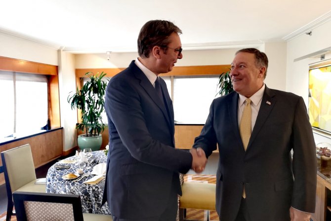 Aleksandar Vučić i Majk Pompeo