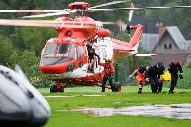 Poljska, nevreme, spasavanje, Poland Storm Deaths