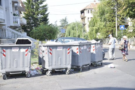 Kontejner, beba ostavljena Žarkovo Kontejner, beba ostavljena Žarkovo