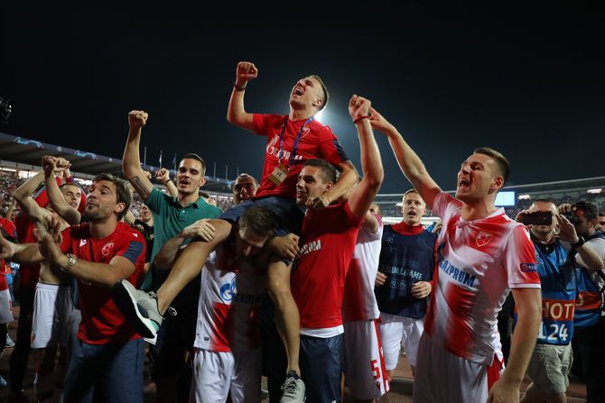 FK Crvena zvezda - FK Jang Bojs