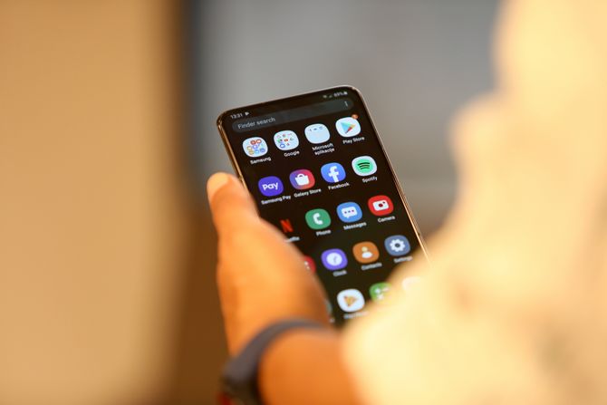 Samsung Galaxy A80