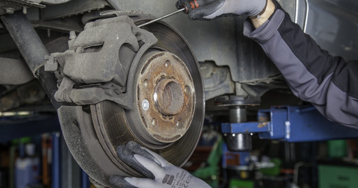 Drivers increasingly asking ChatGPT about breakdowns, but experts warn of risk