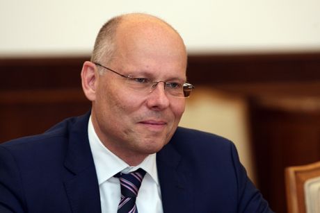 Aleksandar Vucic, Peter Bajer Aleksandar Vucic, Peter Bajer