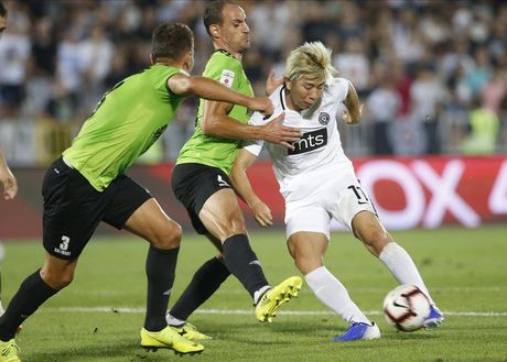 Takuma Asano, FK Partizan, FK TSC