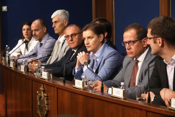 Ana Brnabic, Konferencija za novinare predsednice Vlade