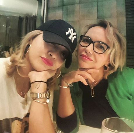 Rita Ora, majka, mama, Vera Ora Rita Ora, majka, mama, Vera Ora