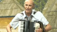 Ćerkama ostavio kuću u Beogradu, a Mala Cana sa njim pobegla iz grada: Izbio haos zbog pevačeve imovine