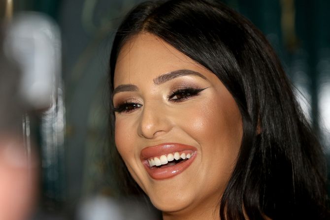 Anastasija Ražnatović, rođendan šminkera Dušana Lazića Anastasija Ražnatović, rođendan šminkera Dušana Lazića