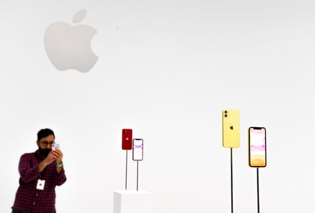 iPhone 11 iPhone 11
