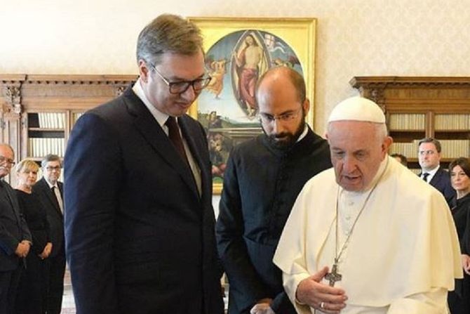 Aleksandar Vučić i Papa Franja Aleksandar Vučić i Papa Franja