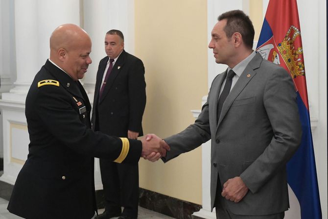 Sastanak ministra Vulina i komandanta Nacionalne Garde Ohajo Sastanak ministra Vulina i komandanta Nacionalne Garde Ohajo