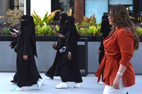 Saudijska Arabija, hidžab, savremene žene,