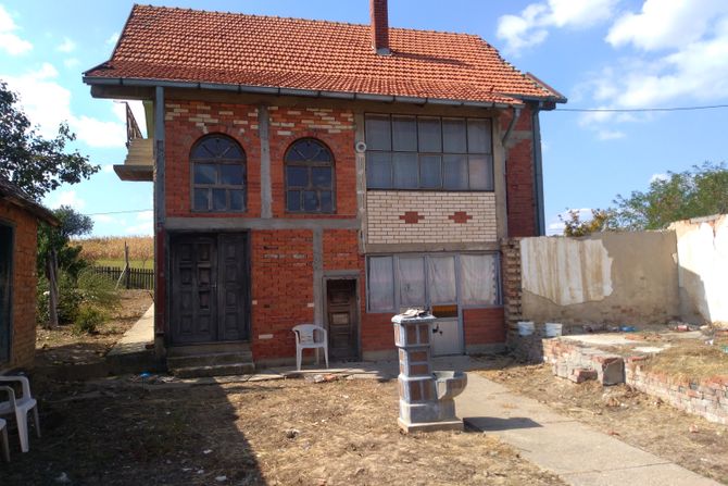 Svileuva, Kuca u Svileuvi u kojoj je Petar ubio Sanju Svileuva, Kuca u Svileuvi u kojoj je Petar ubio Sanju