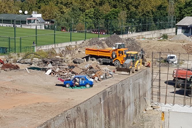 Udba kola, Grobari, Marakana, Delije Udba kola, Grobari, Marakana, Delije